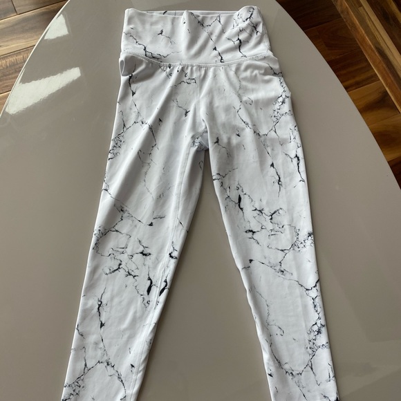 White leggings - Picture 2 of 6